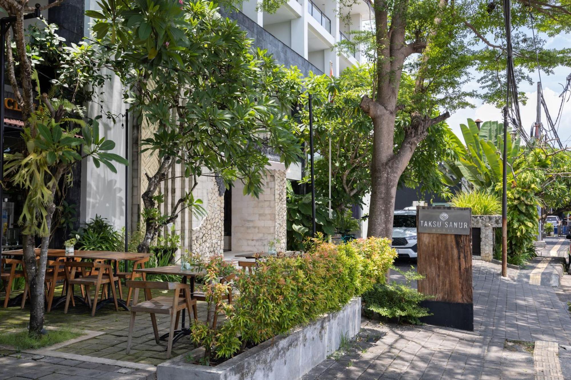 Taksu Sanur Hotel Exterior foto