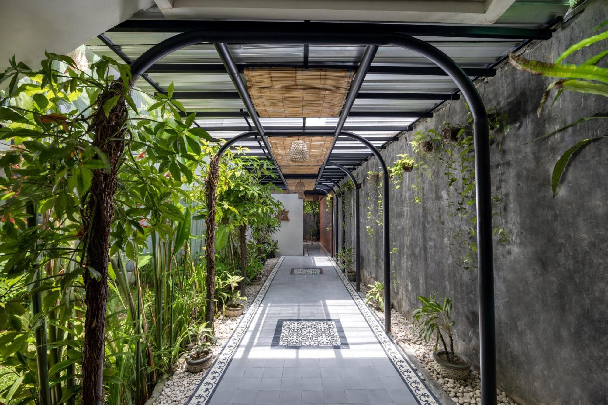Taksu Sanur Hotel Exterior foto