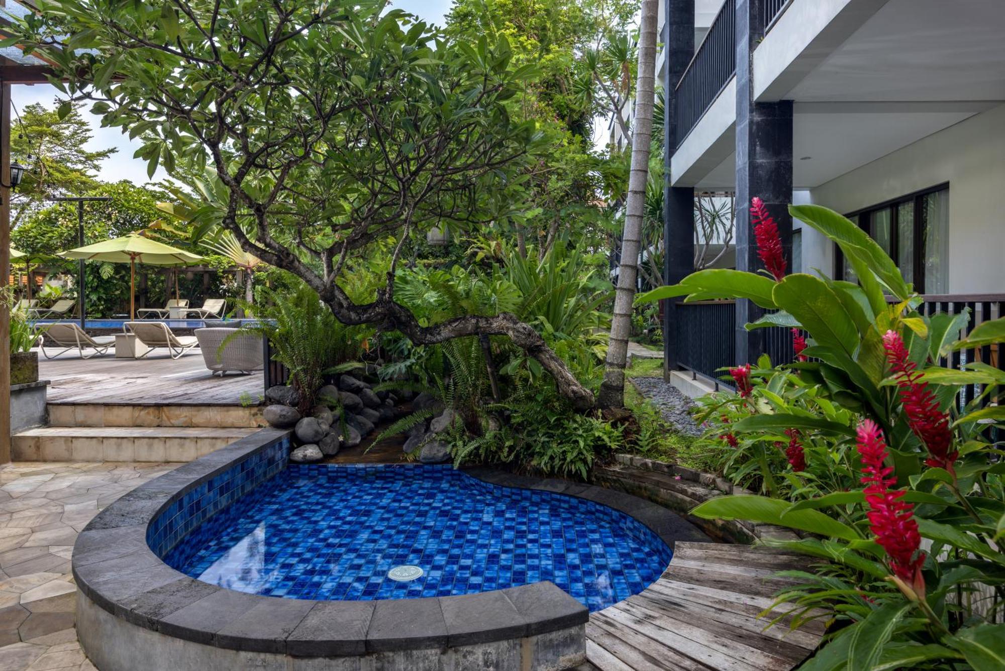 Taksu Sanur Hotel Exterior foto
